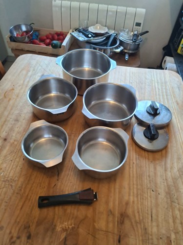 Casseroles inox 10 - 5,